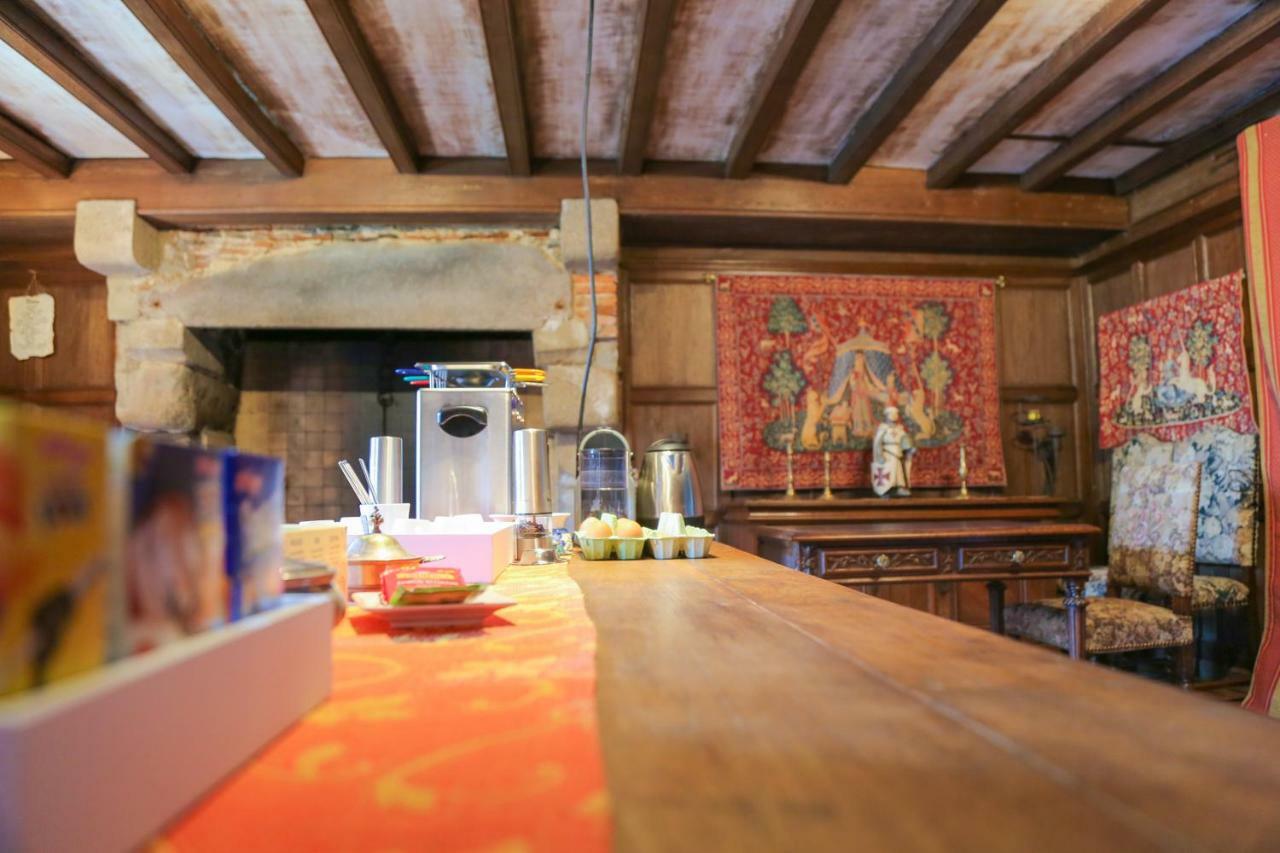 Chateau De La Frogerie Bed & Breakfast