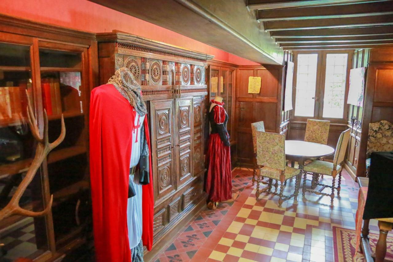 Chateau De La Frogerie Bed & Breakfast Maulevrier