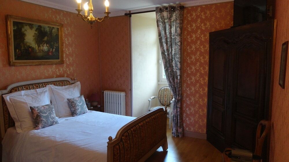Chateau De La Frogerie Bed & Breakfast Maulevrier